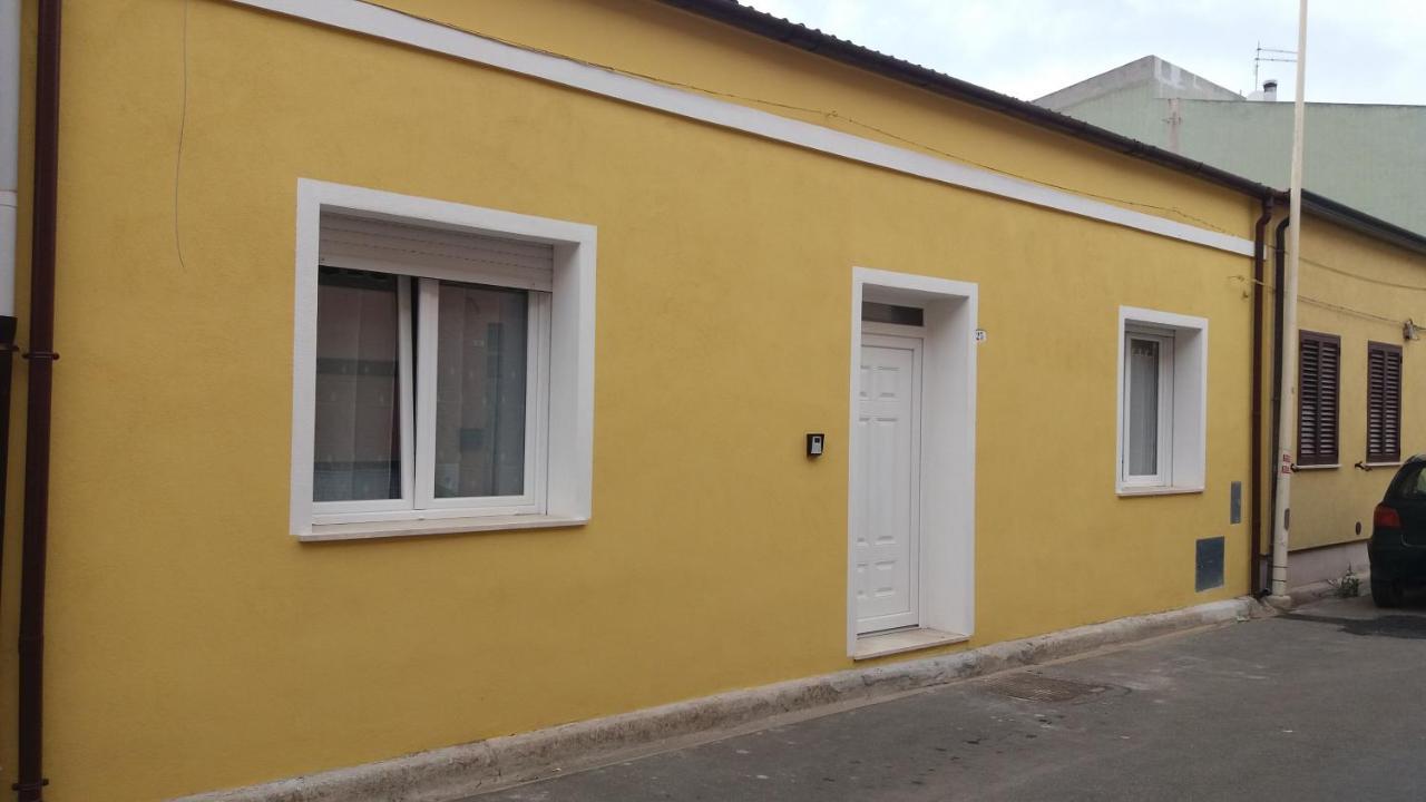 Da Valentina B&B Elmas Exteriér fotografie